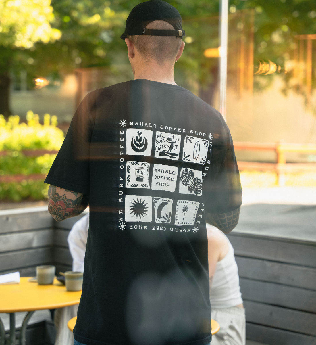T-shirt noir – Pictogrammes